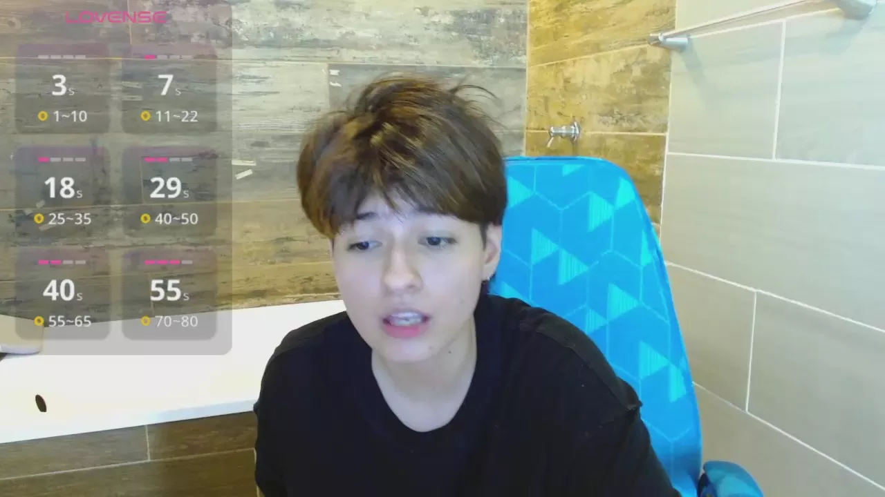 Offline Bryce_Evans on Cam4