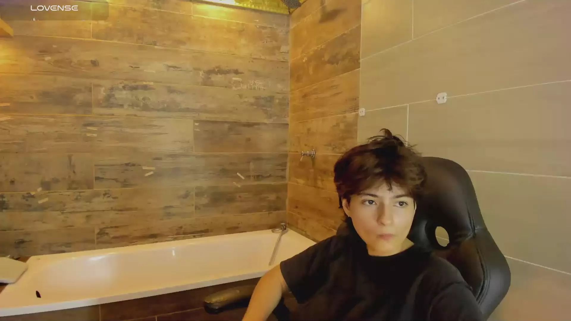 Offline Bryce_Evans on Cam4