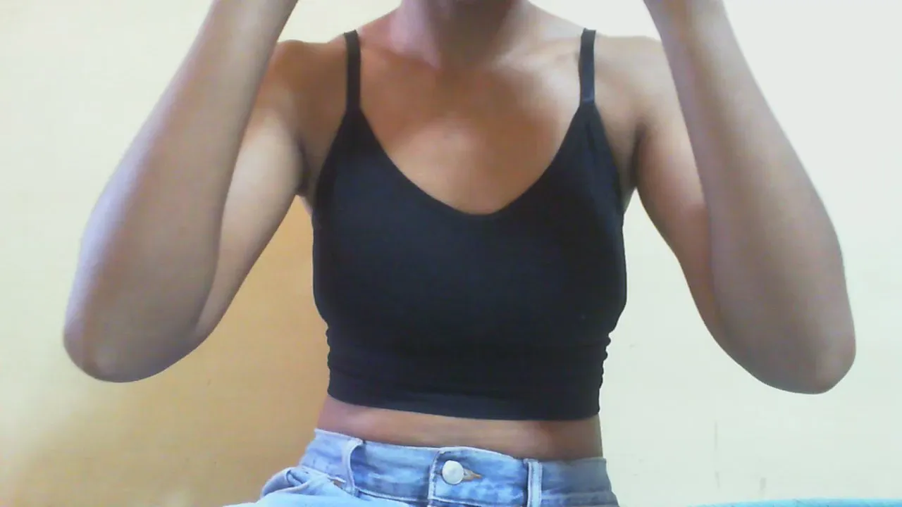 Offline Calliy on Cam4