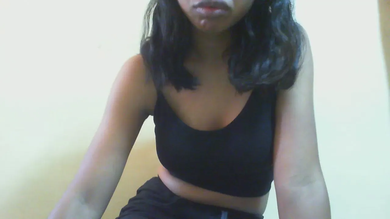 Offline Calliy on Cam4