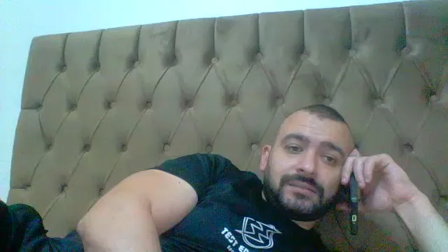 Offline camera_arab on Cam4