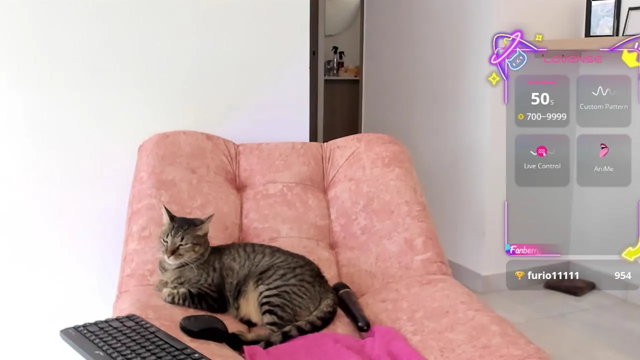 Offline Camilaandrade_ on Cam4