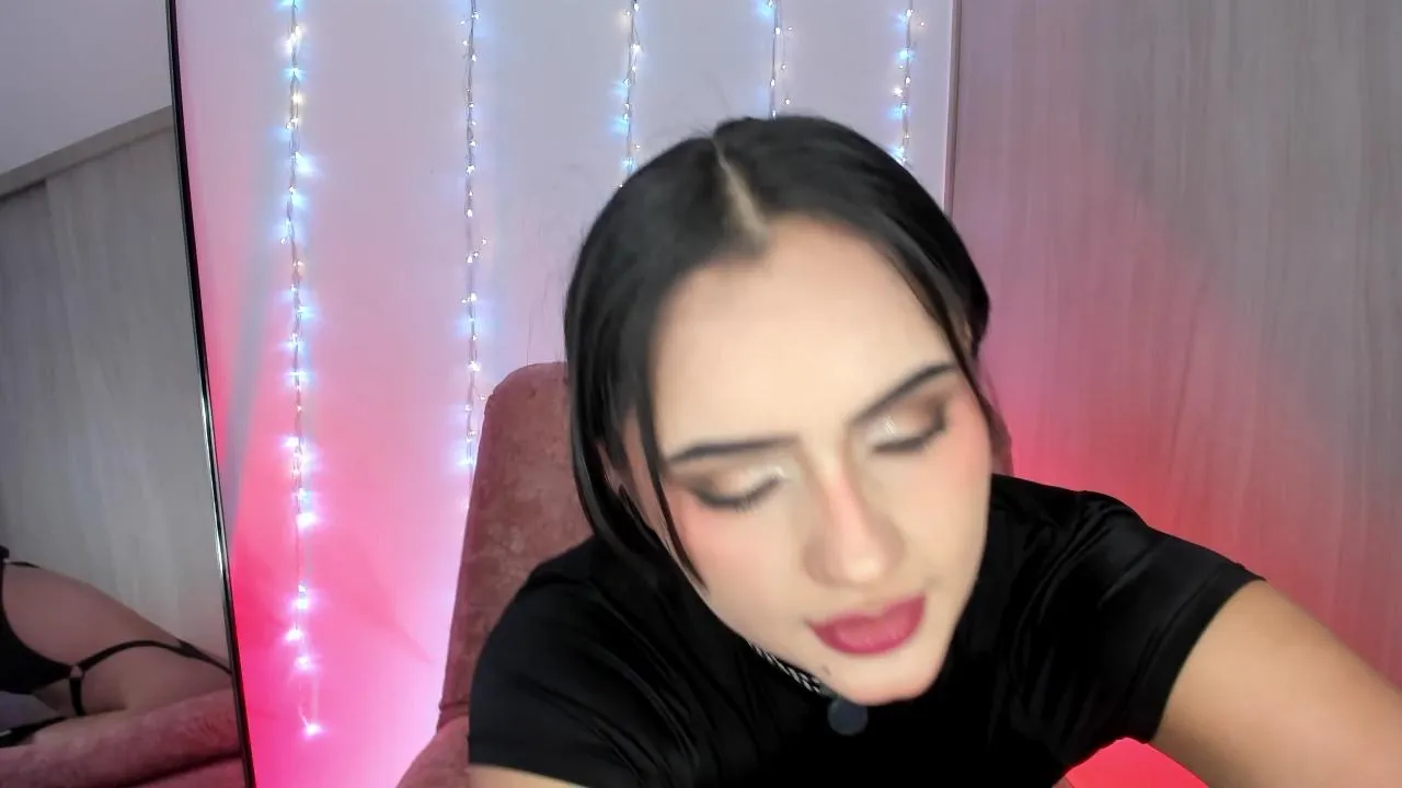 Offline Camilaandrade_ on Cam4