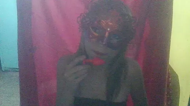 Offline camilalacatira on Cam4