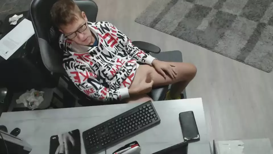 Offline CamSexSven on Cam4