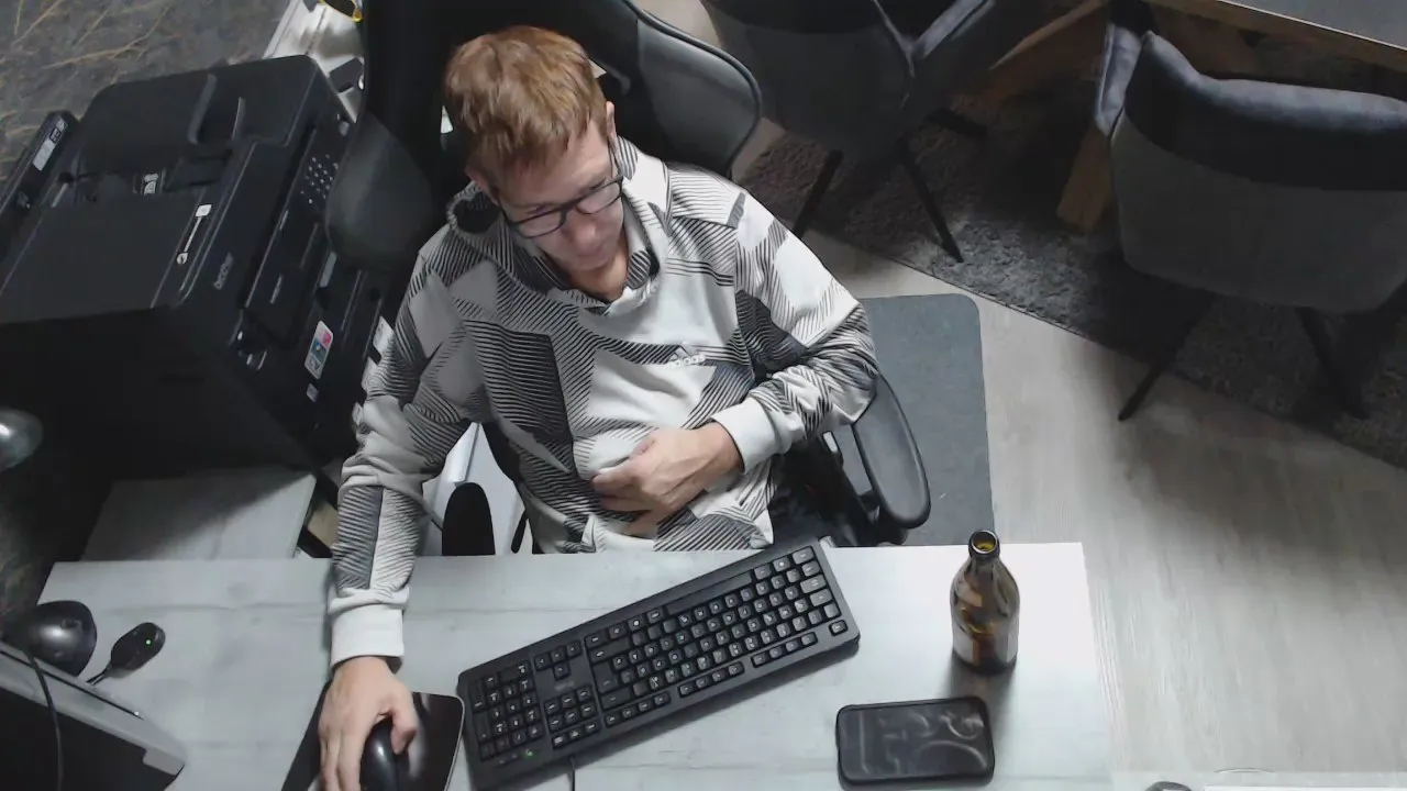 Offline CamSexSven on Cam4