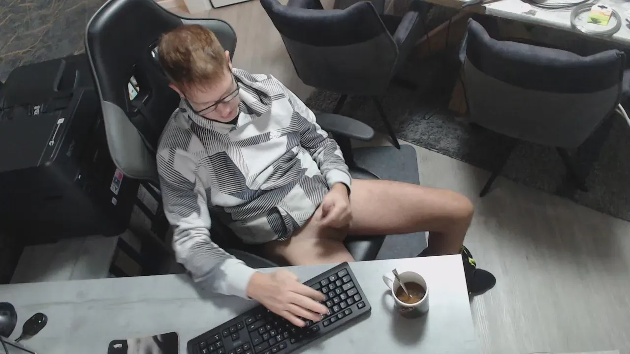 Offline CamSexSven on Cam4