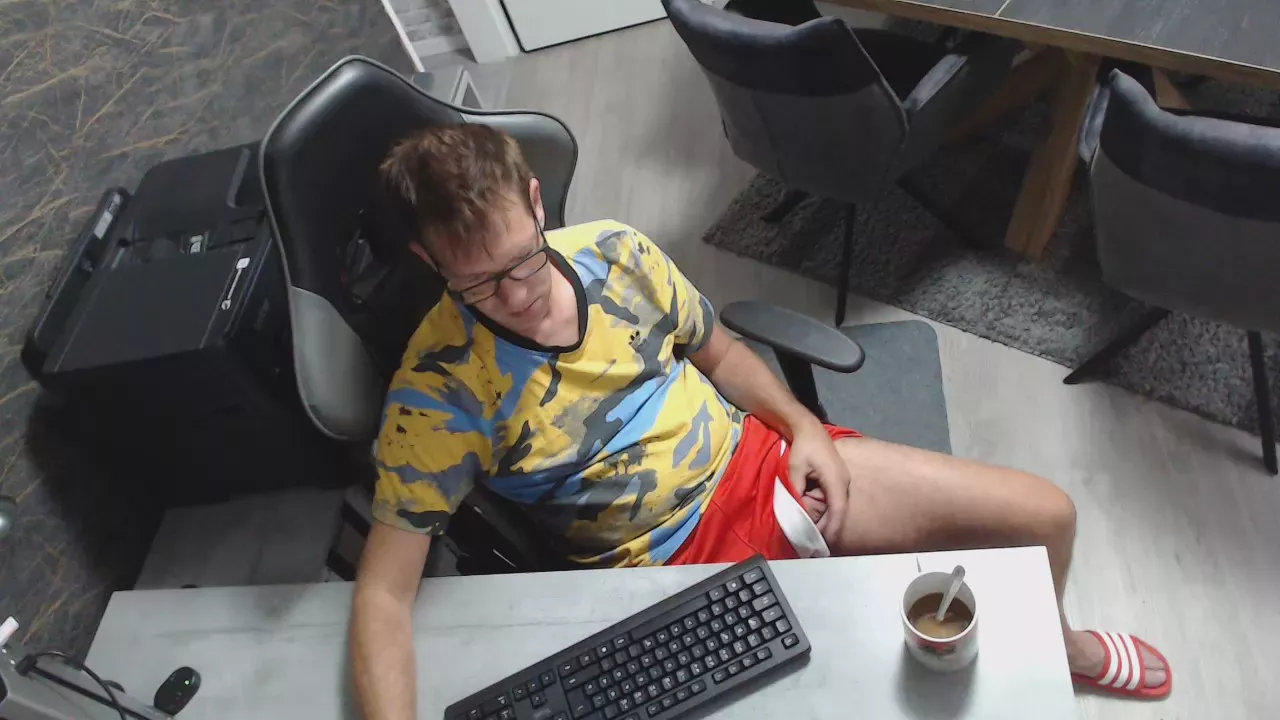 Offline CamSexSven on Cam4