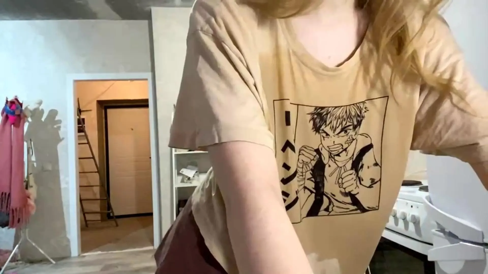 Offline CandraBealmear on Cam4