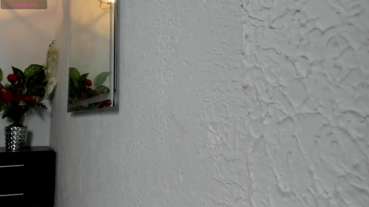 Offline Candy_Hott7 on Cam4