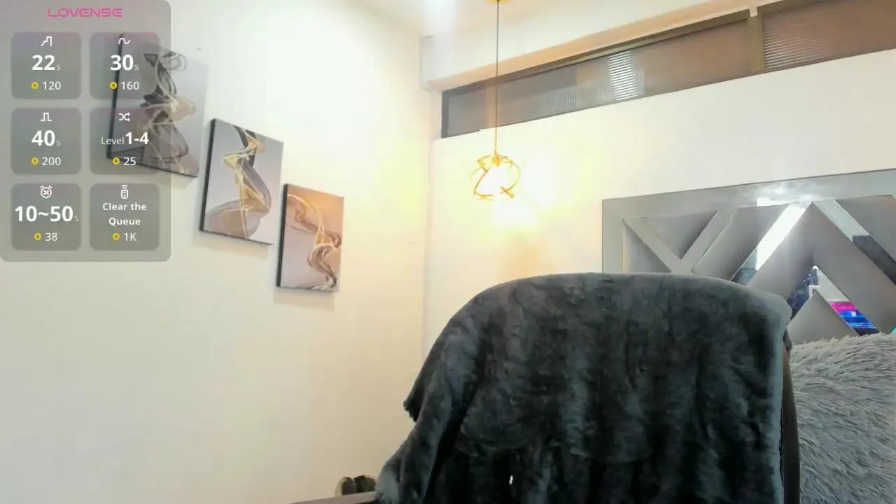 Offline Candy_Hott7 on Cam4