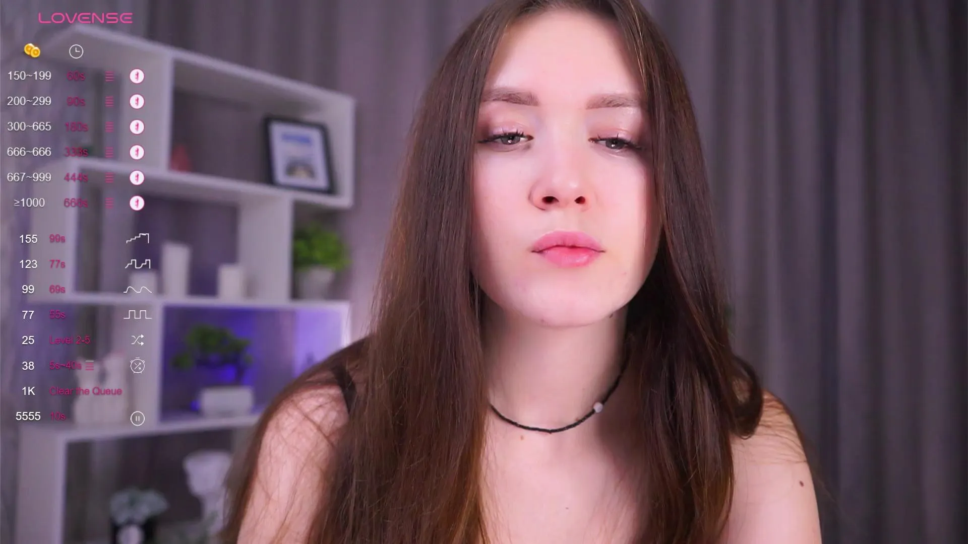 Freechat candy_Leya on Cam4