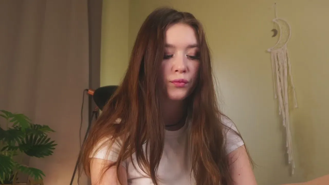 Freechat candy_Leya on Cam4