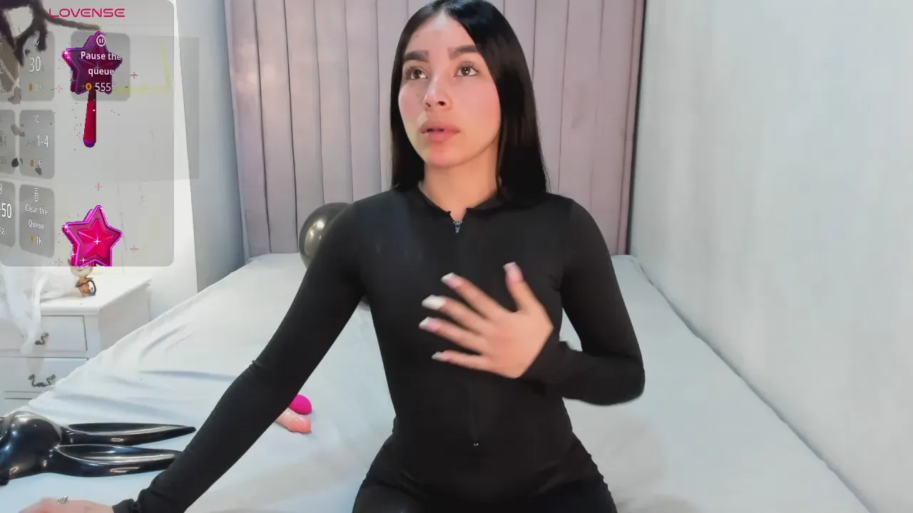 Offline CandySays_ on Cam4