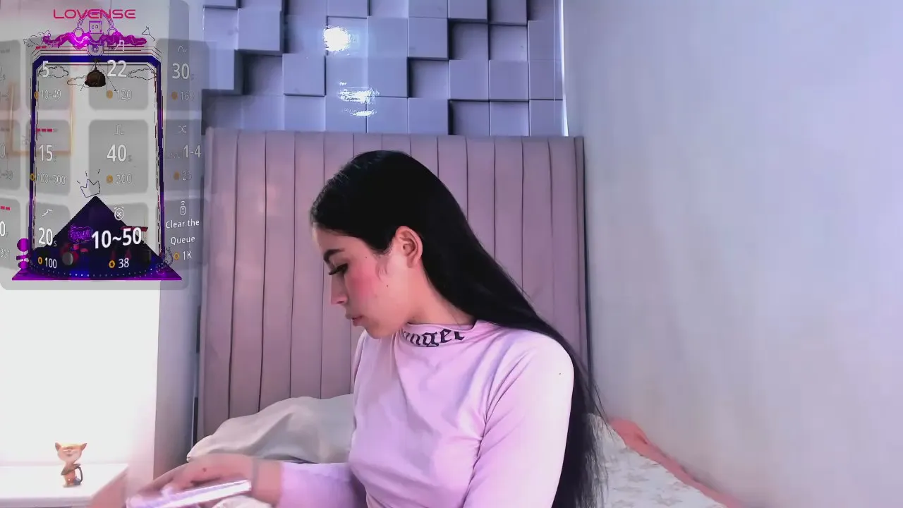 Offline CandySays_ on Cam4