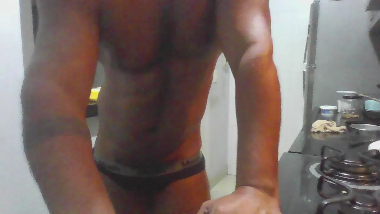 Offline CARAMANEIRO on Cam4