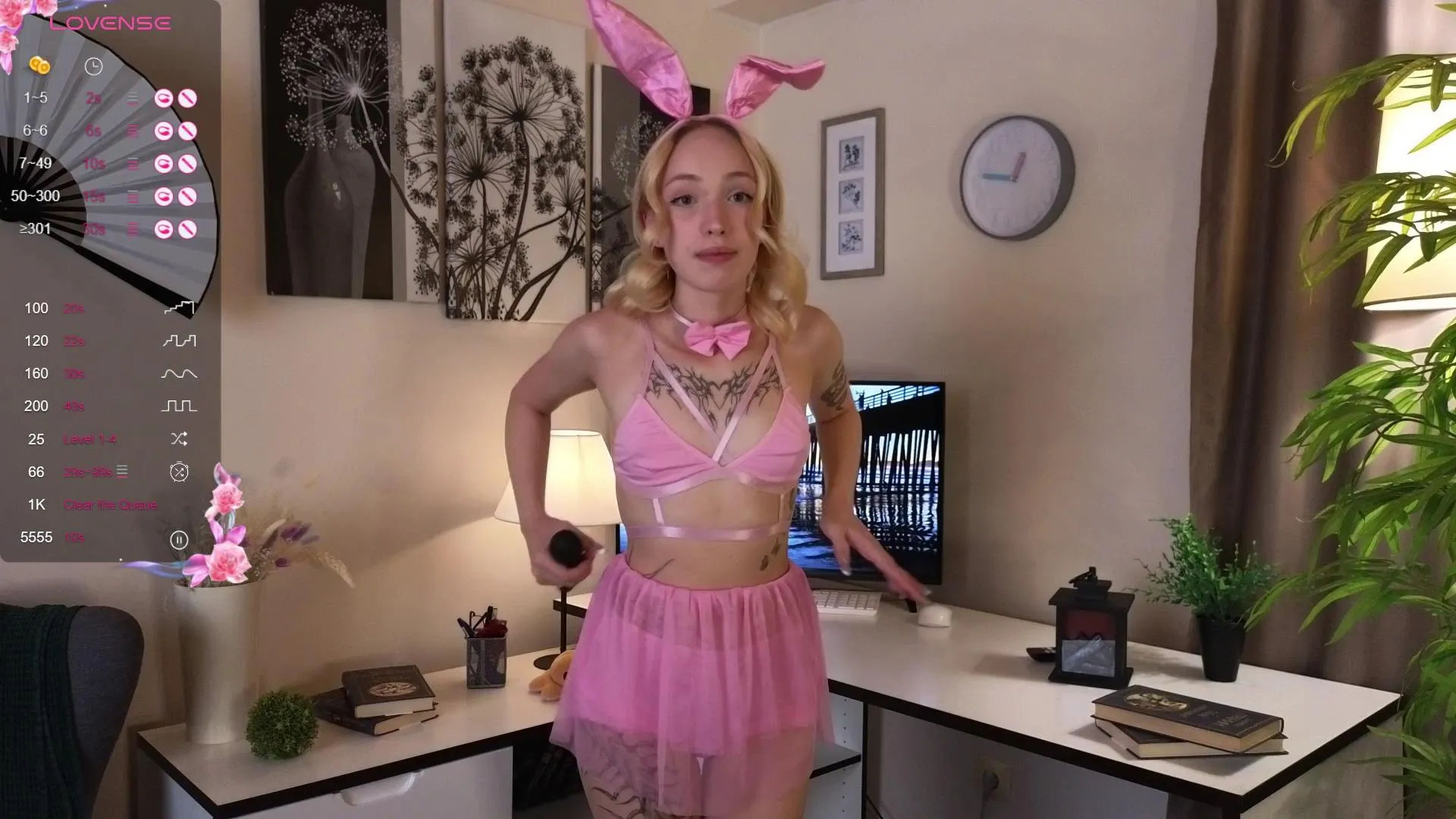 Offline Carol_Gordon on Cam4