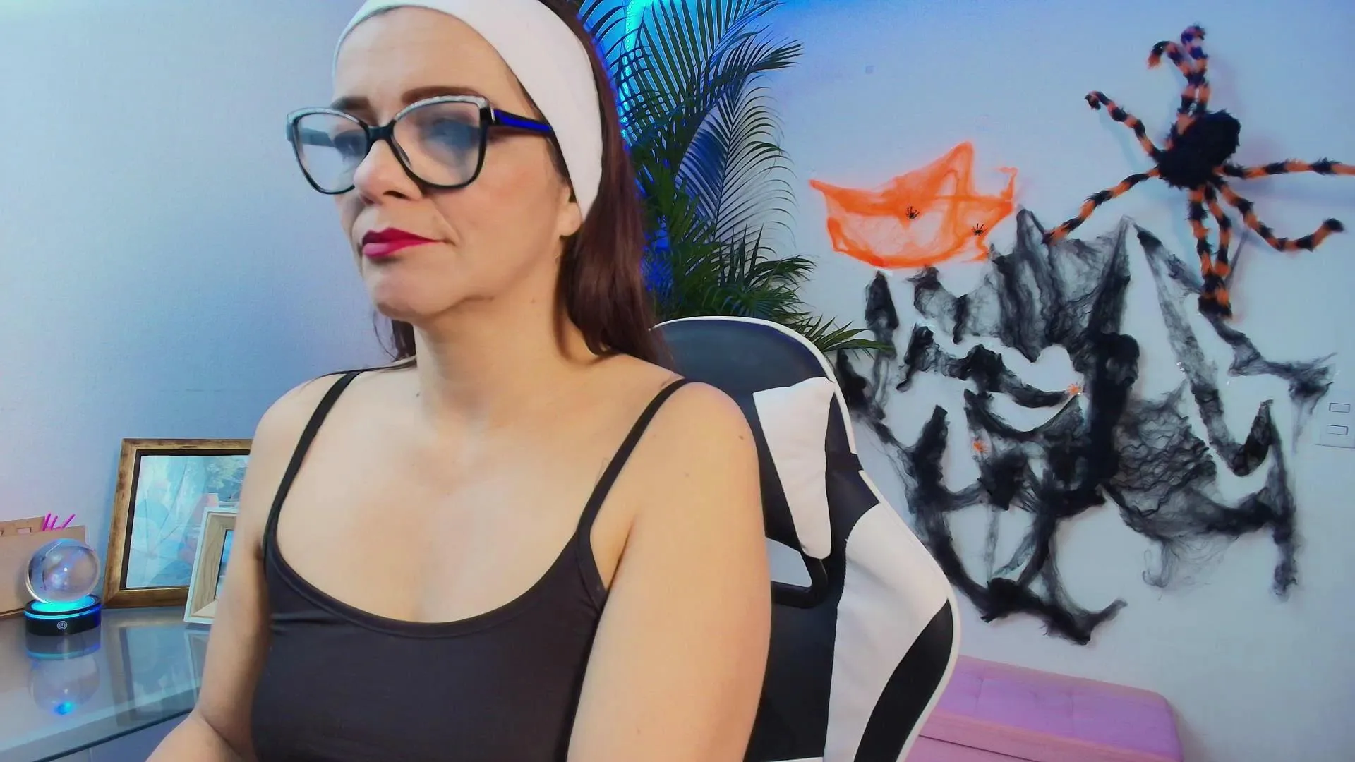 Freechat Carol_Miss2 on Cam4