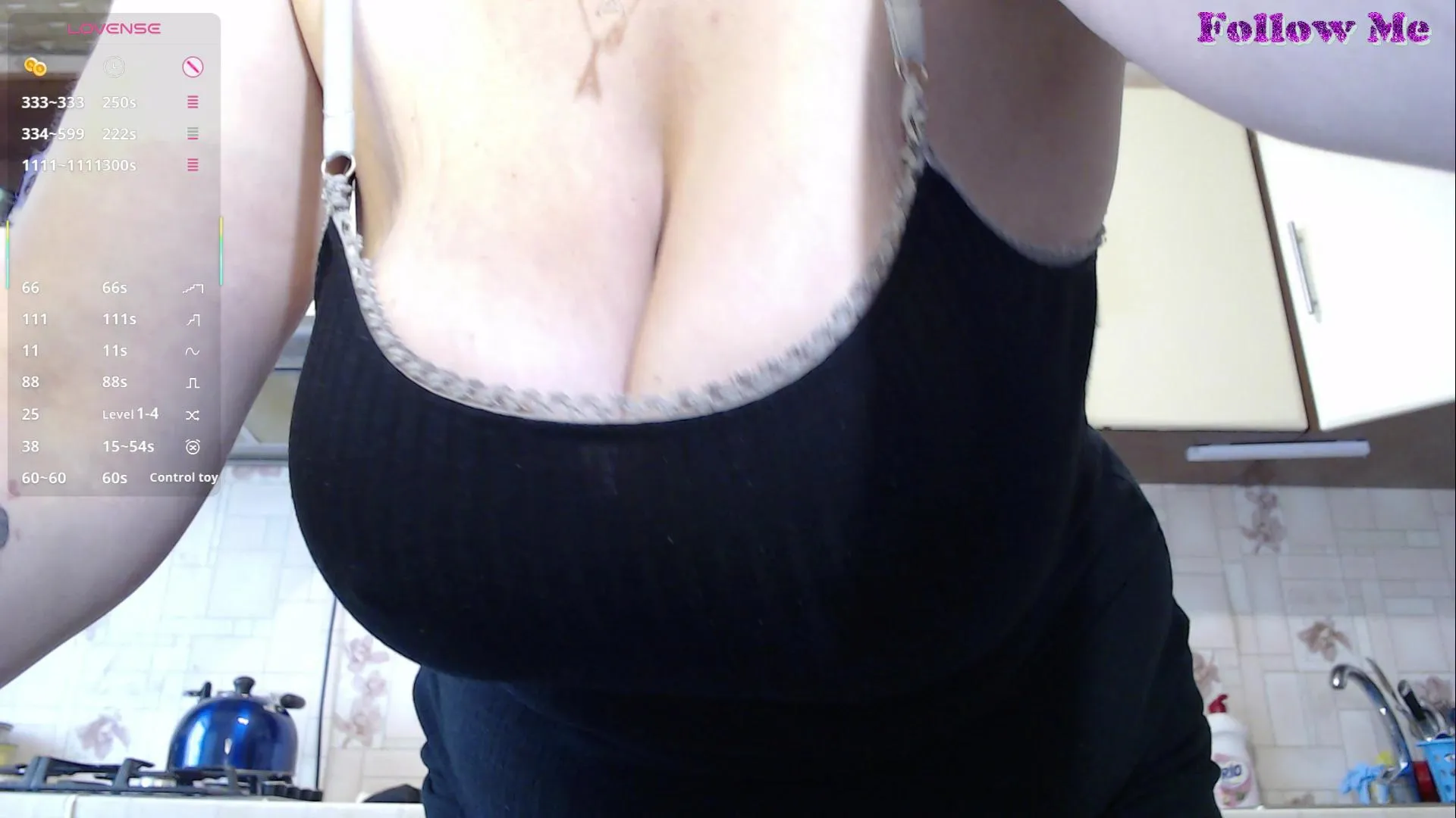 Offline CarolinaDiamond on Cam4