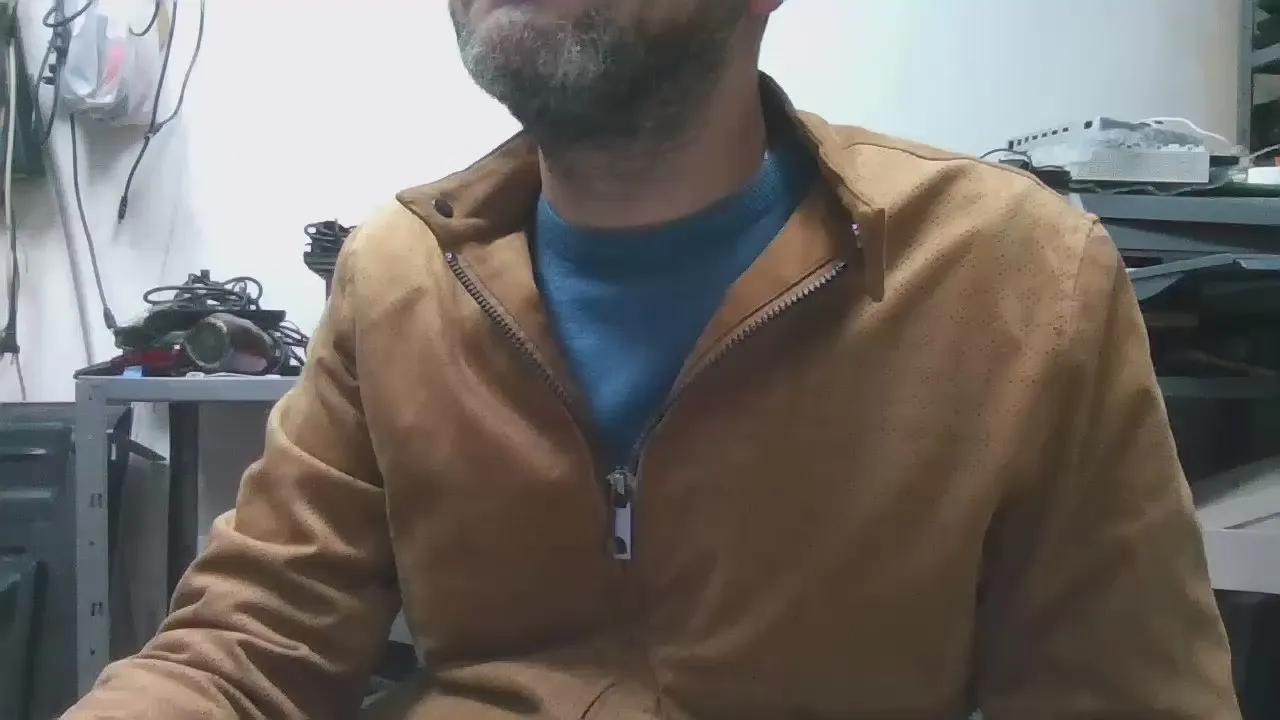 Offline casertaaaa on Cam4