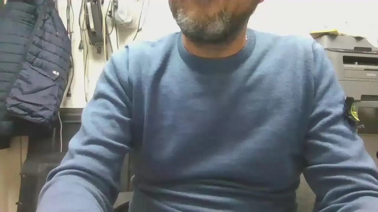 Offline casertaaaa on Cam4