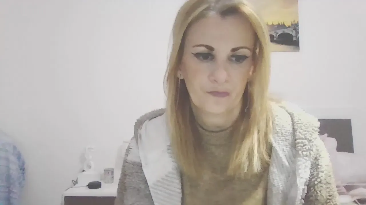 Offline Cassandra1989 on Cam4