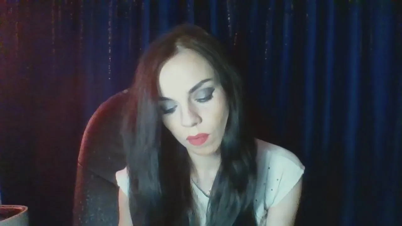 Offline CassieWild on Cam4