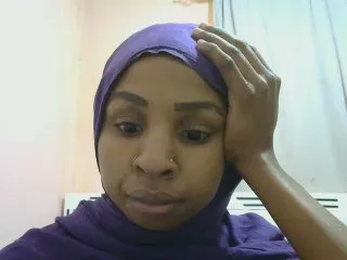 Offline Catelayah on Cam4