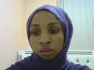 Offline Catelayah on Cam4