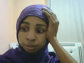 Offline Catelayah on Cam4