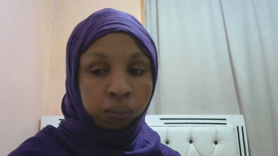 Offline Catelayah on Cam4