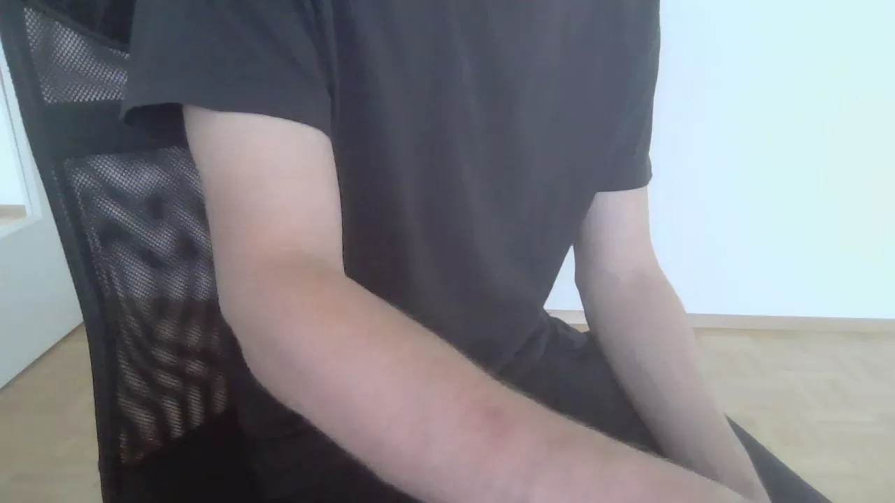 Freechat ccedboy on Cam4