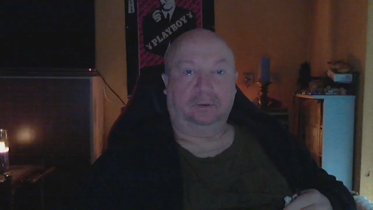 Offline ccpps on Cam4