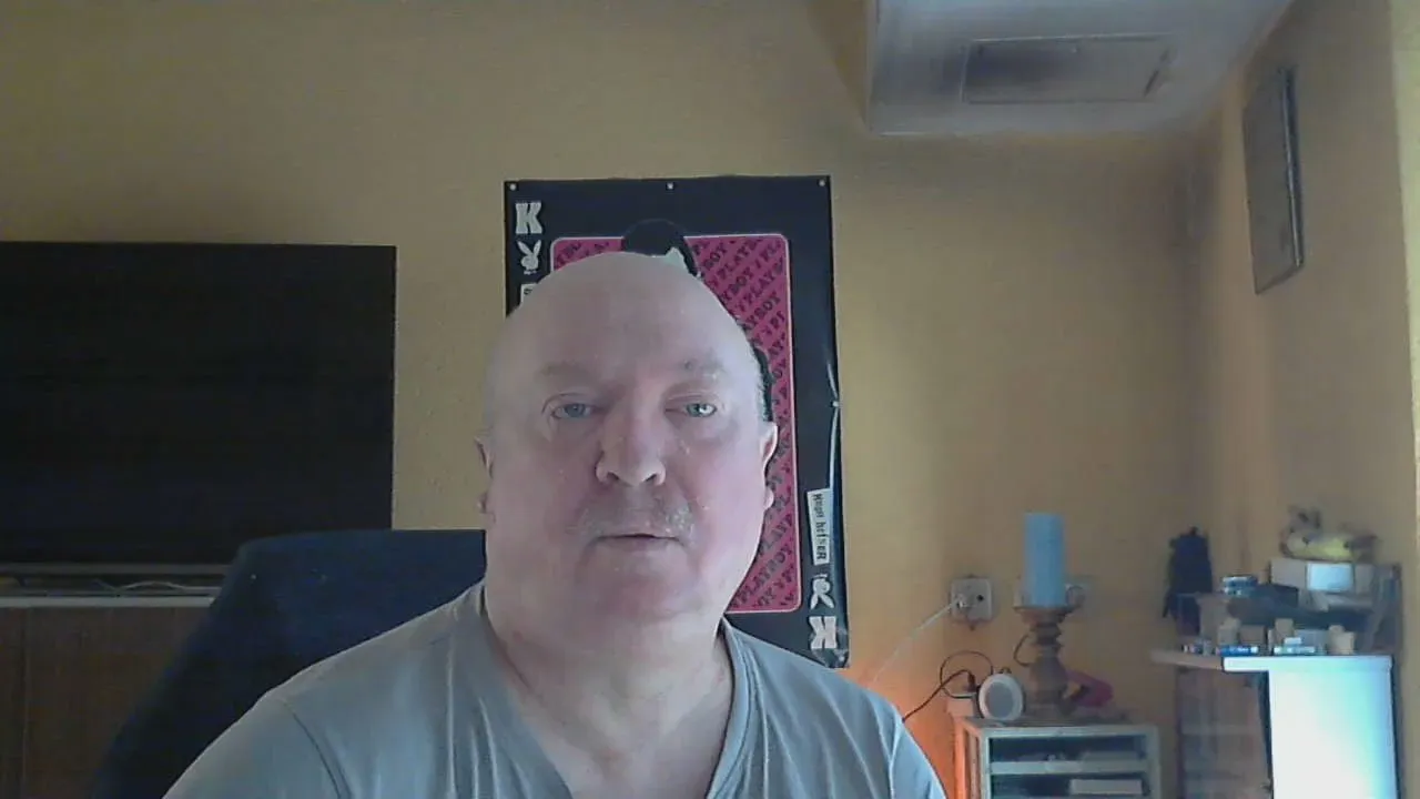 Offline ccpps on Cam4