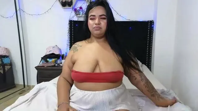 Offline charlotte_218 on Cam4