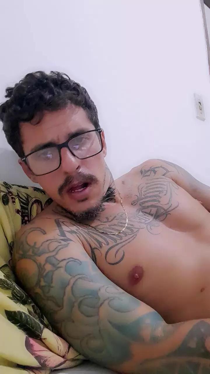 Checkmatte43 from Cam4