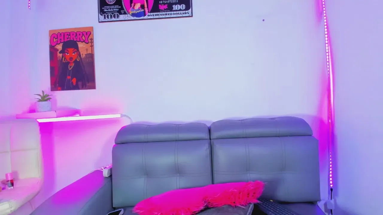 Offline Cherry_gate on Cam4