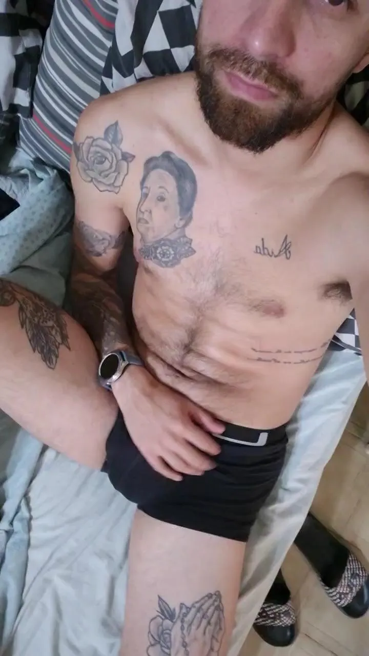 Offline Chicha94 on Cam4