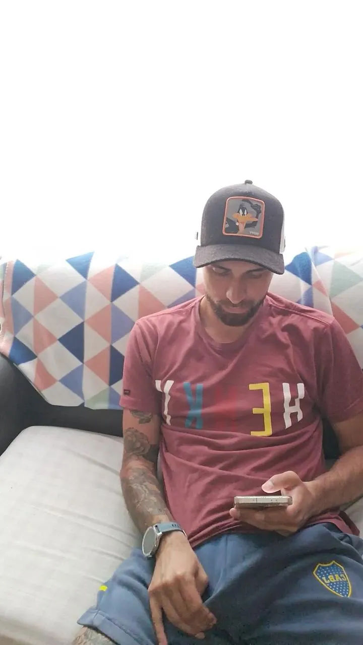 Offline Chicha94 on Cam4