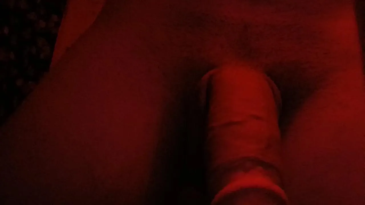 Chicoskinny3x on Cam4 