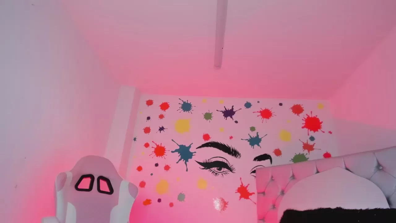 Offline chloe_sagee on Cam4