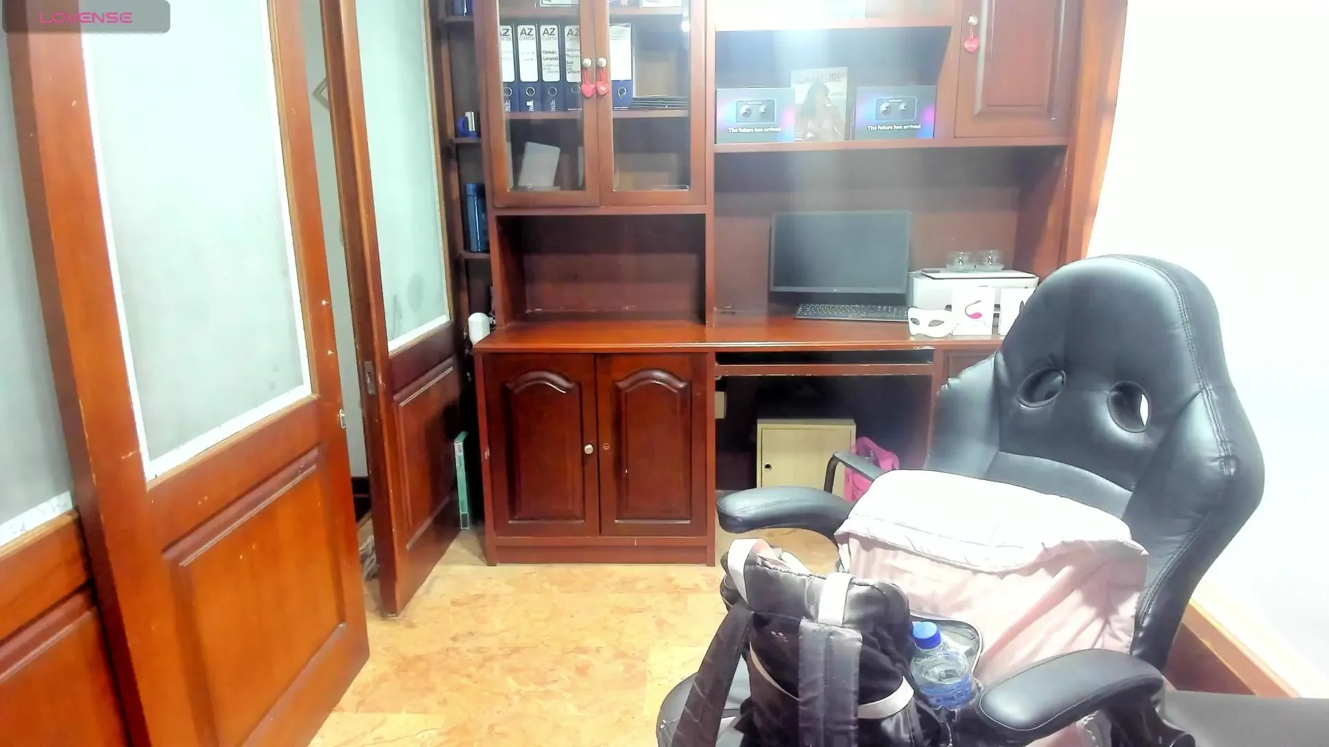 Offline ChloeShine_ on Cam4