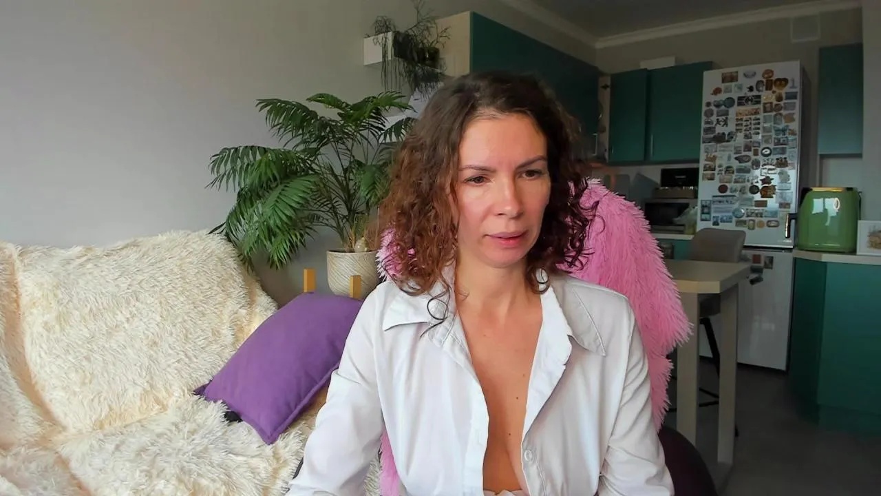 Freechat Christinaviva on Cam4