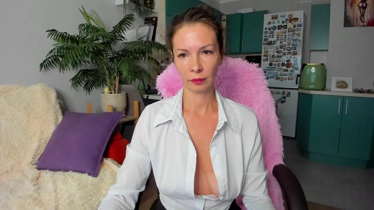 Freechat Christinaviva on Cam4