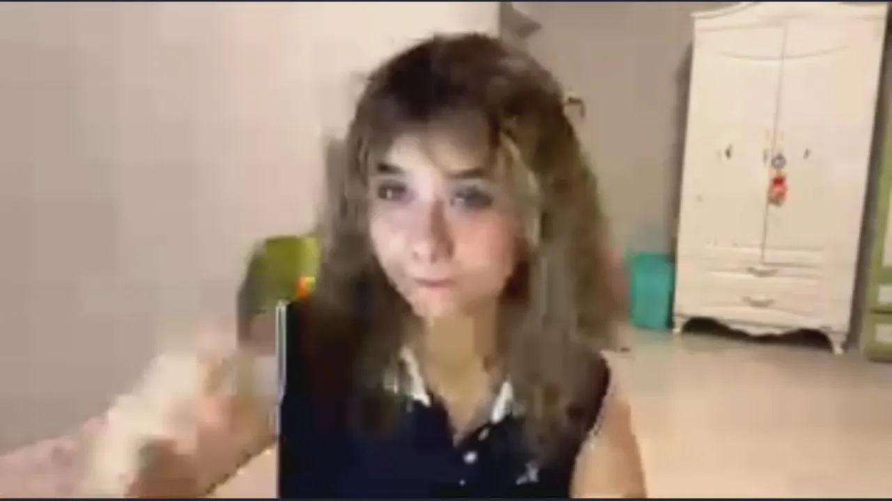 Offline ChristiSoverns on Cam4