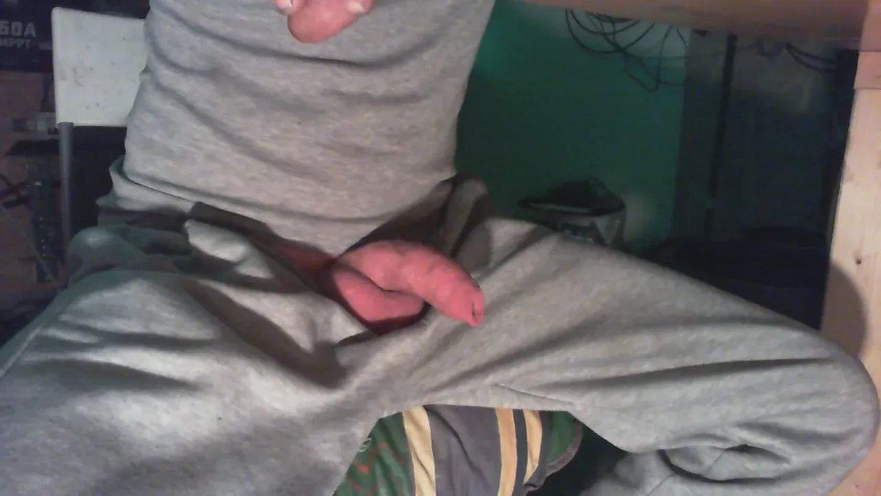 Offline Chubbbylover79 on Cam4