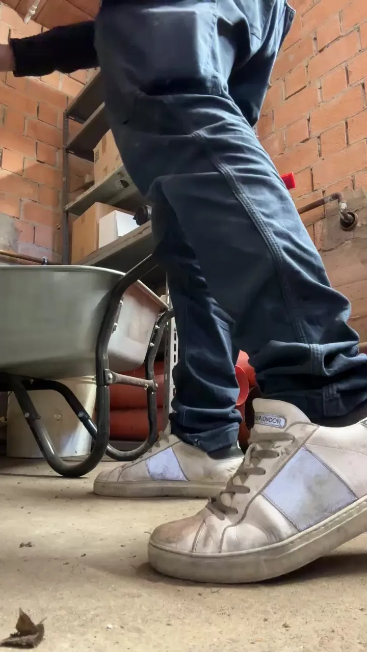 Offline clasexy4 on Cam4