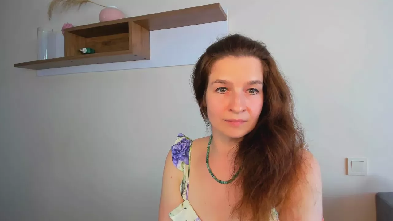 Offline ClearMary on Cam4