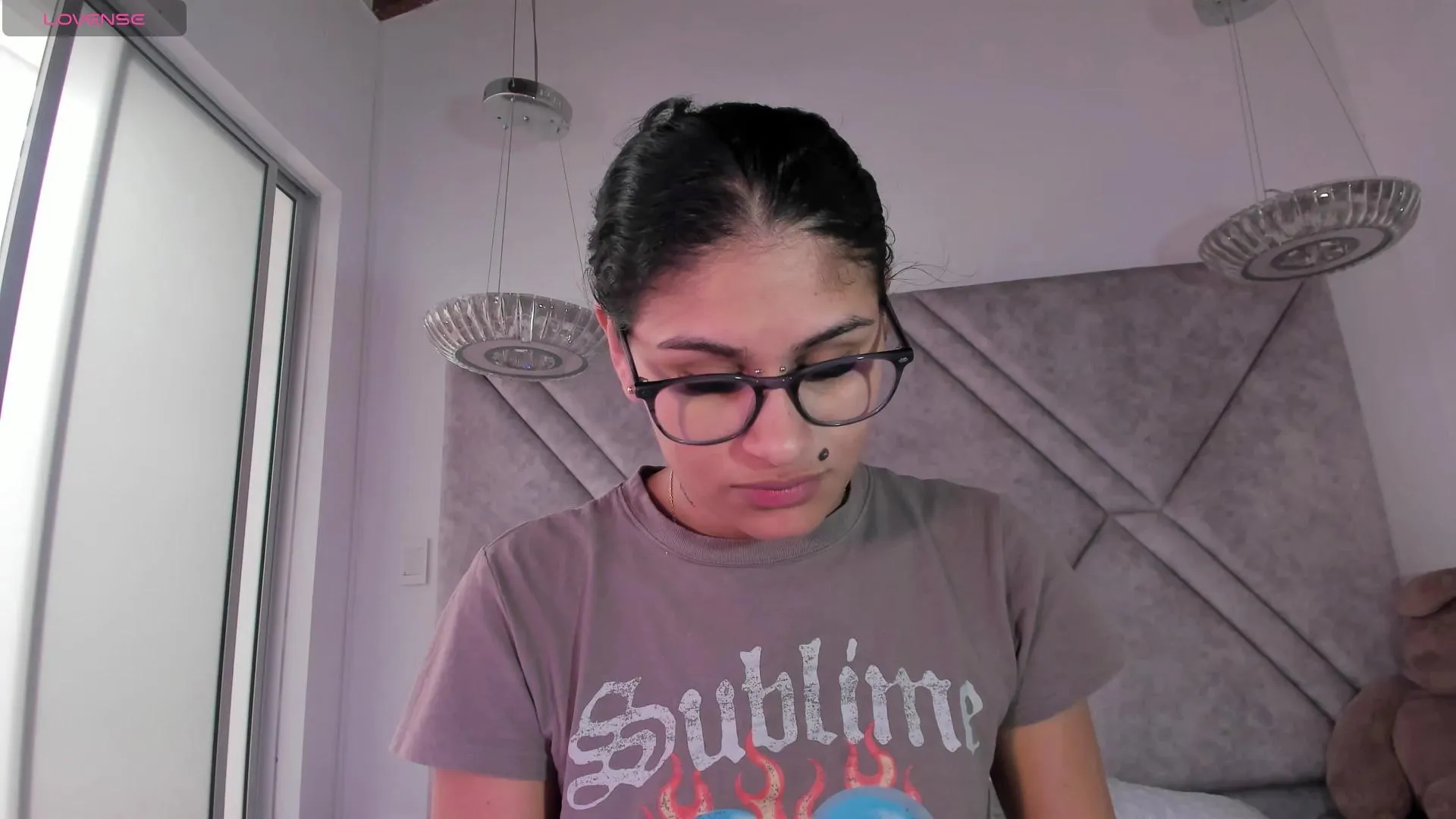 Offline Cleopattra_ on Cam4