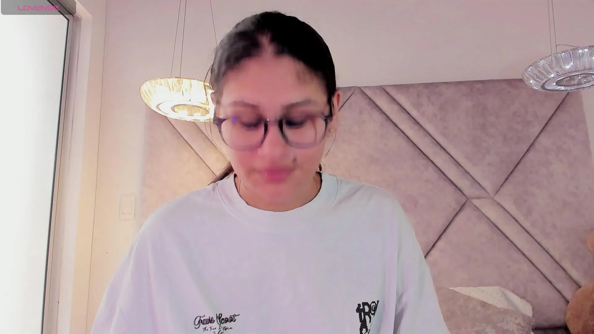 Offline Cleopattra_ on Cam4